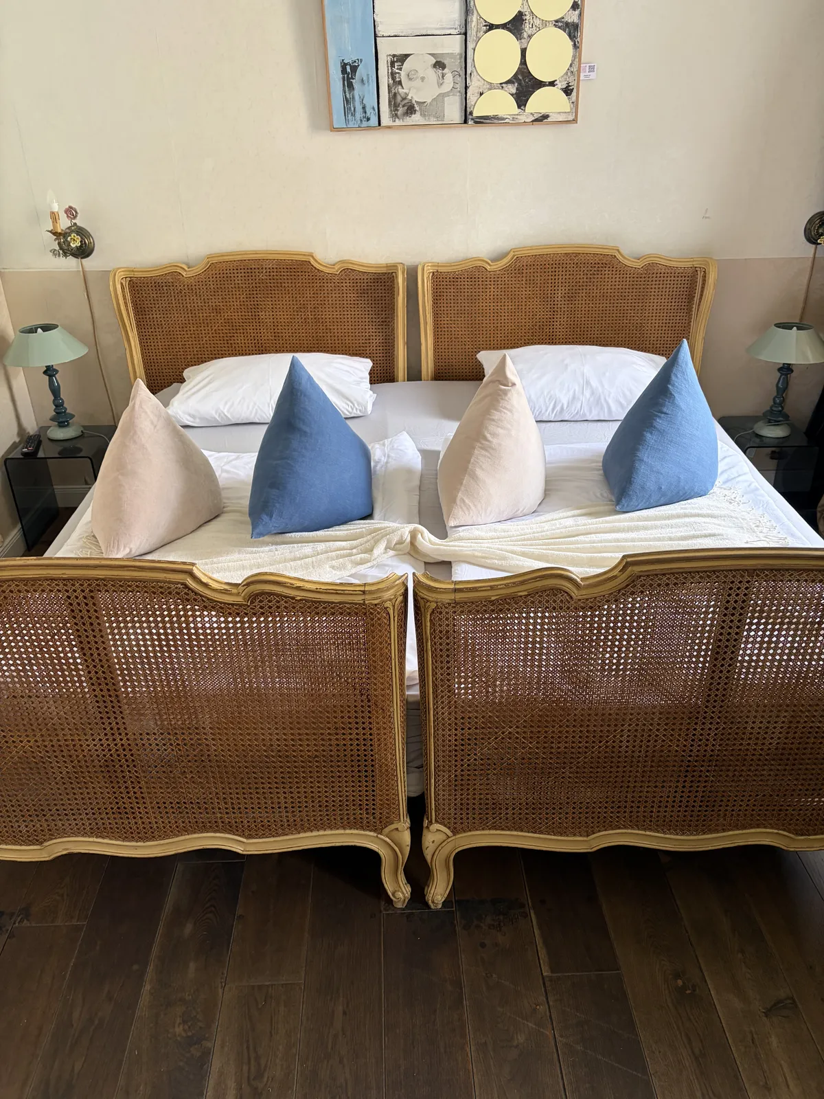 Bett Rohrgeflecht 2x