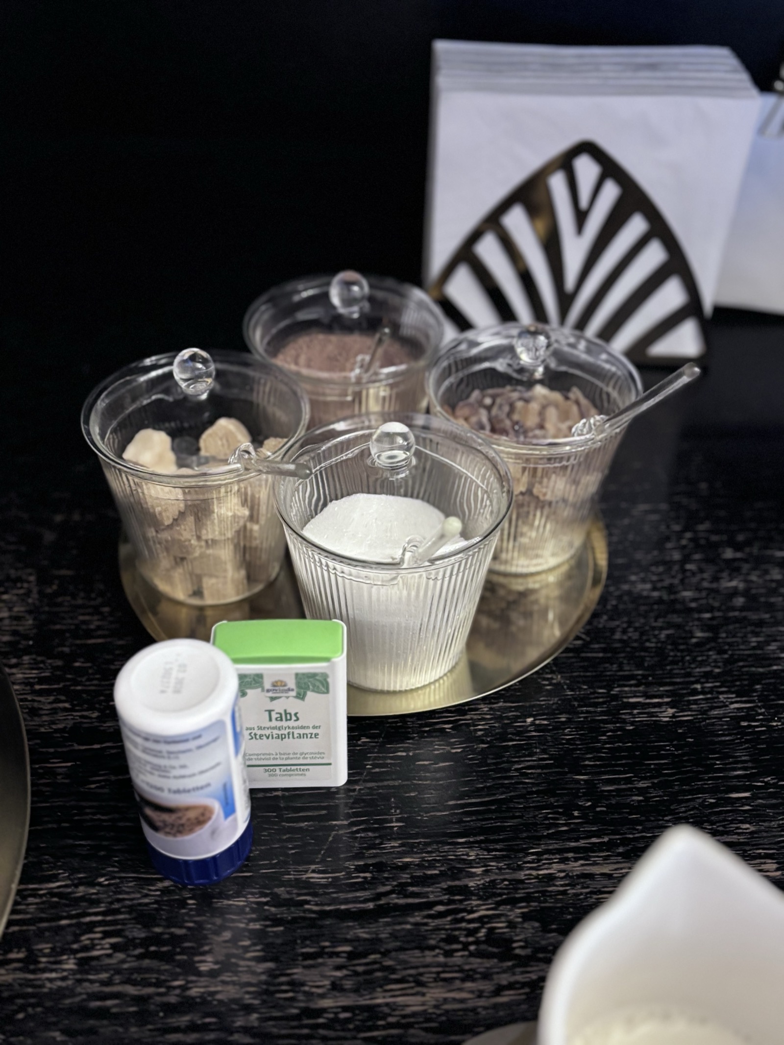 Zucker und S&uuml;&szlig;ungsmittel